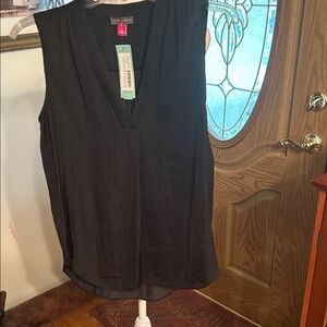 Vince Camuto Black V-Neck Blouse